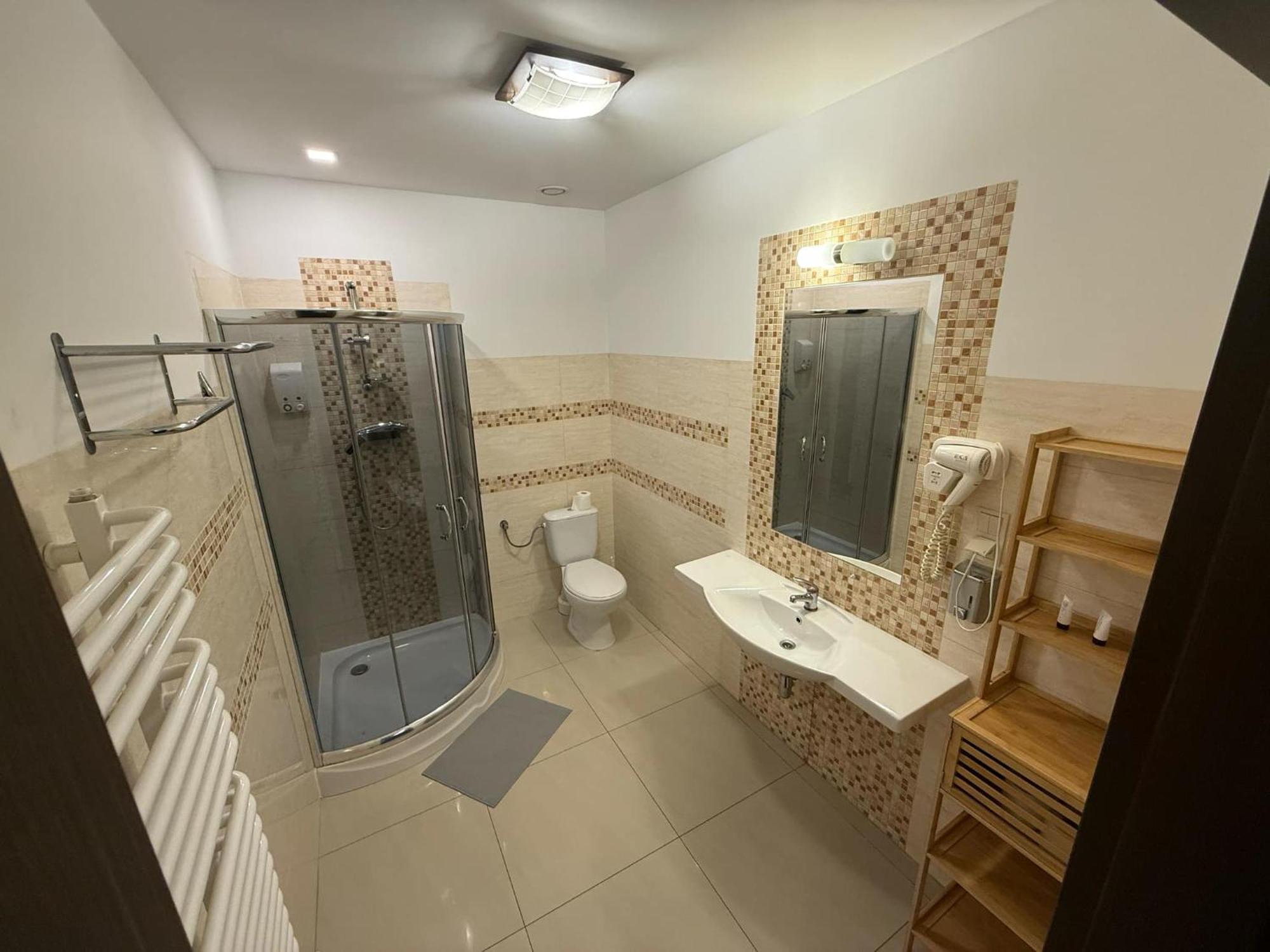 Magiczna Farma Hotel Obiady Maka I Magia ซัมบรูฟ ภายนอก รูปภาพ